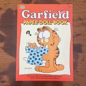 Vintage Garfield the cat paper doll book never used Jim Davis cartoon 1984